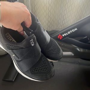 Tiem - Spin and Cycling Shoes - Size 5.5